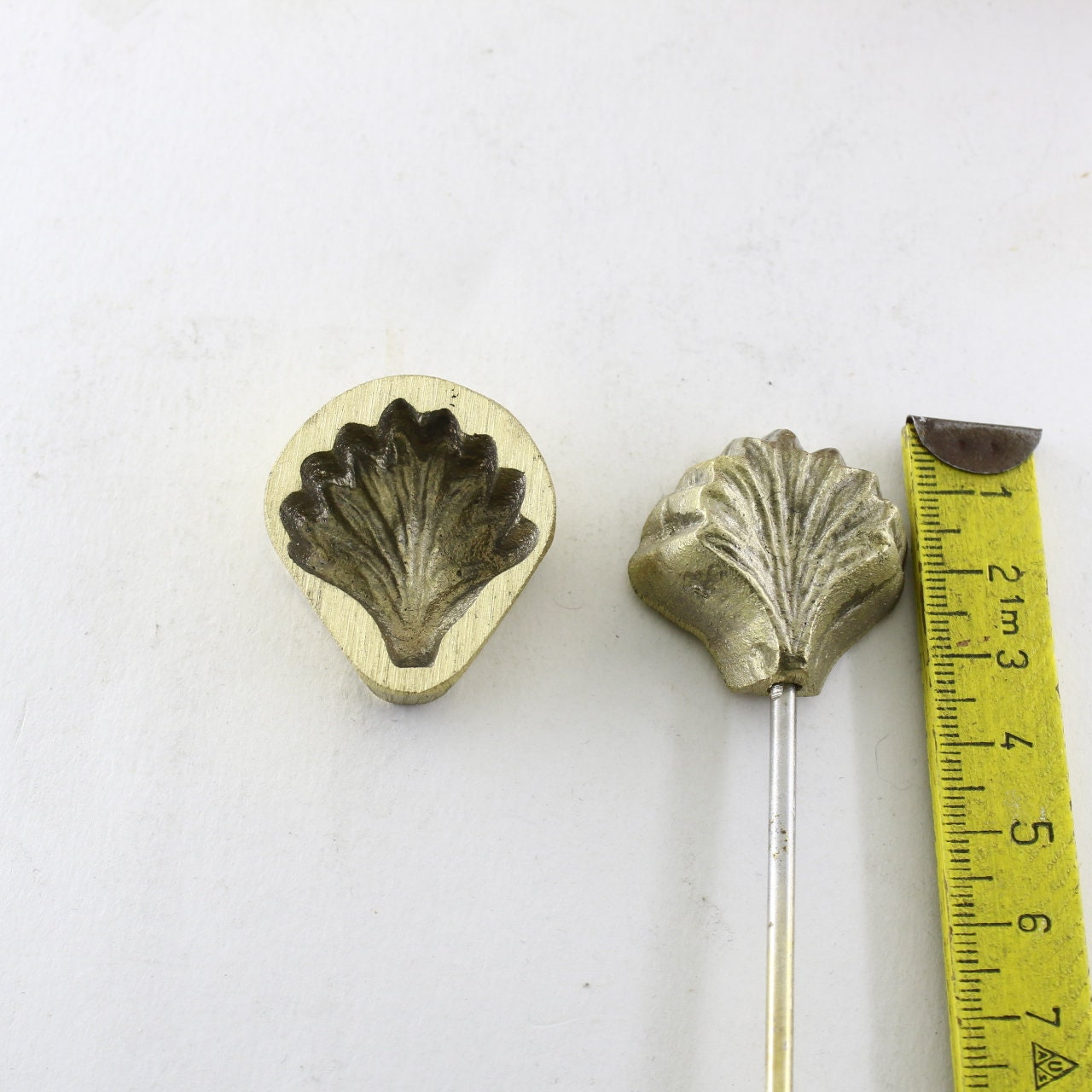 Millinery Flower making tool Flower making iron Mould Leaf - Petal Mould silk - 3cm x 3cm