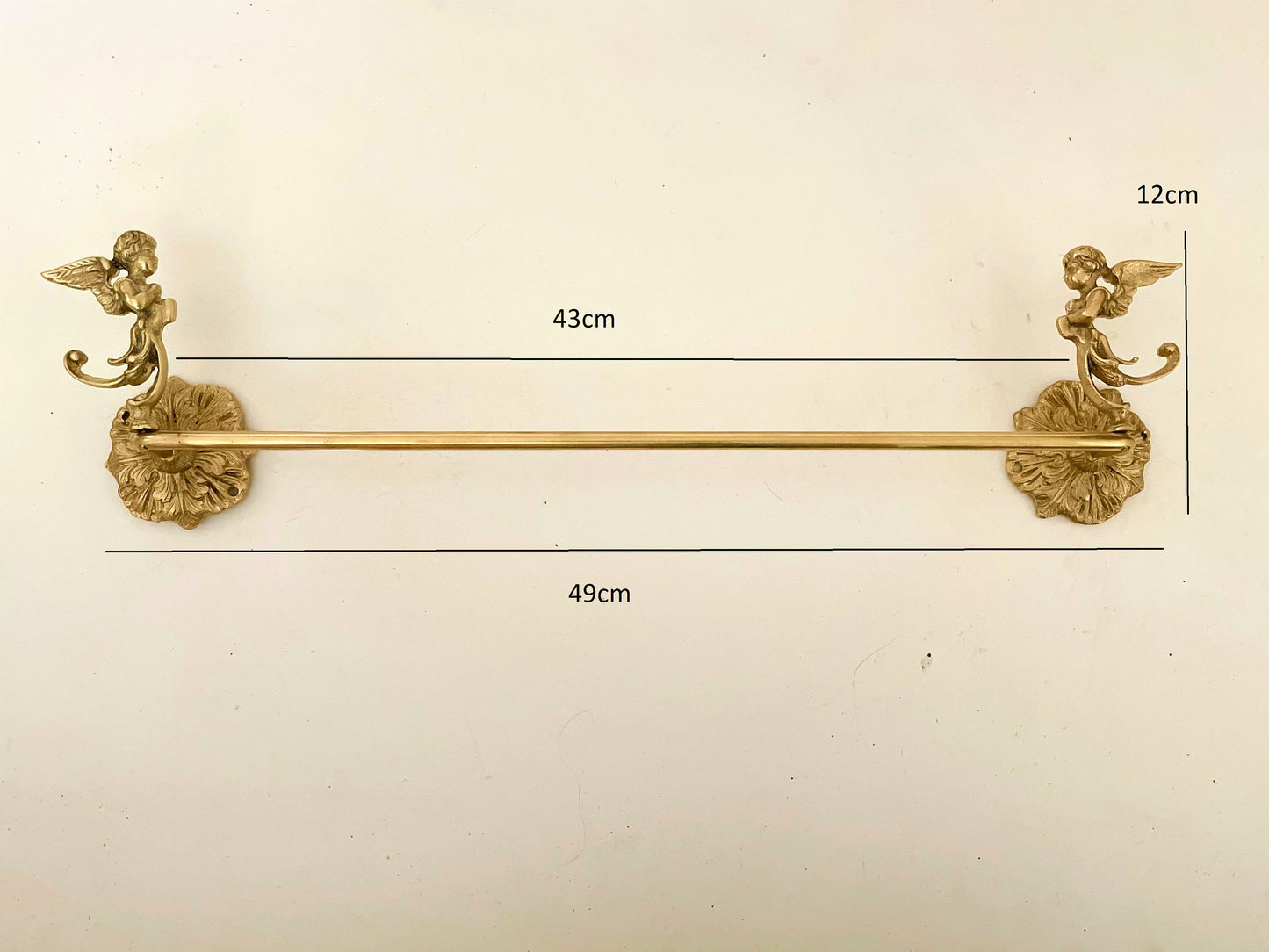 Towel holder Towel rack bathroom decor angelic figure solid brass towel bar Bathroom Wall Hangings brass kitchenc decor