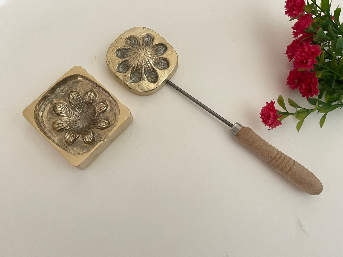 Leather working tool Millinery Flower making tool Flower making iron Mould - 7cm x 7cm