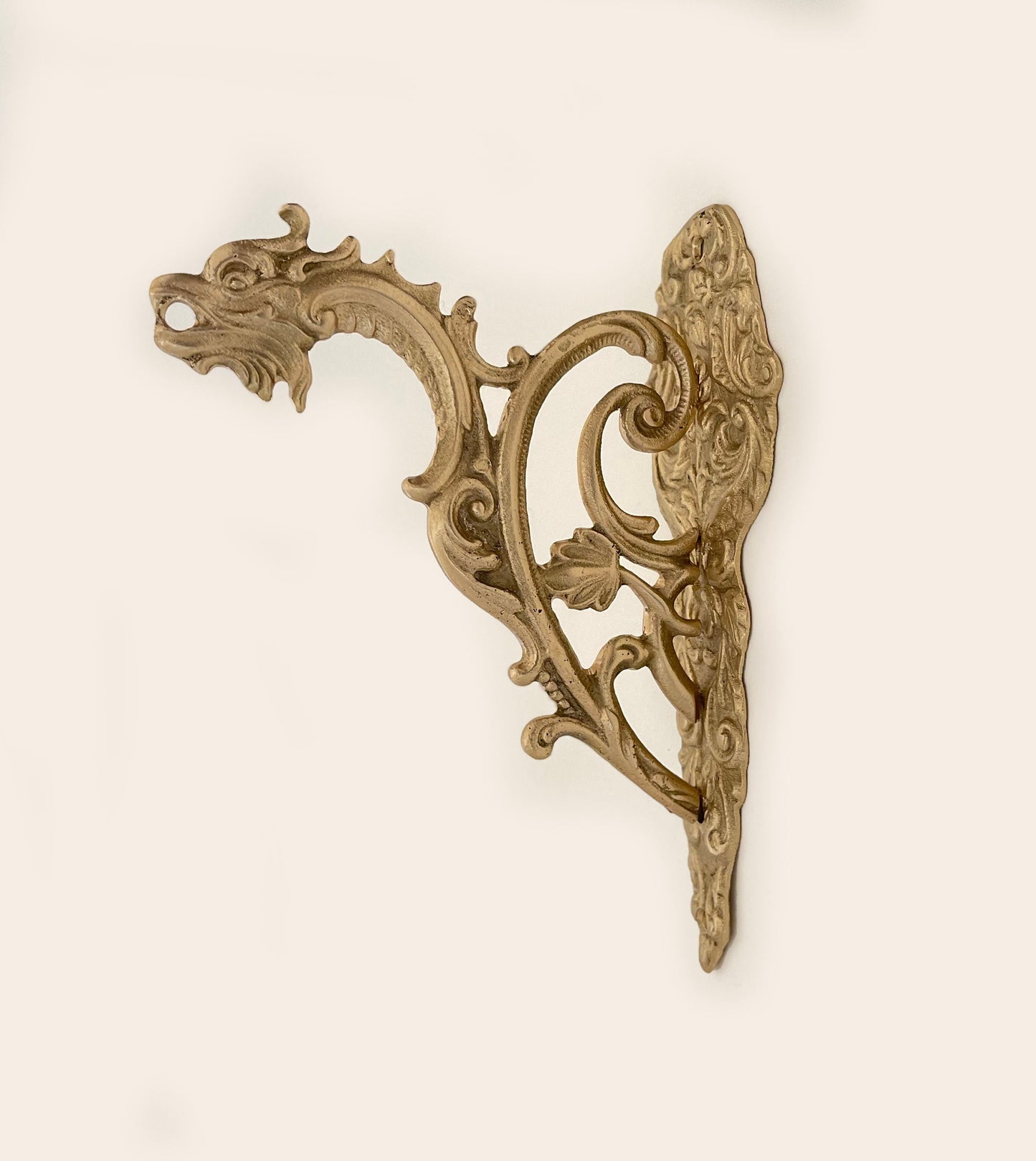 Planters Hanger Minimalist Plant bracket Brass Wall hook dragon figure vintage style Plant Hooks