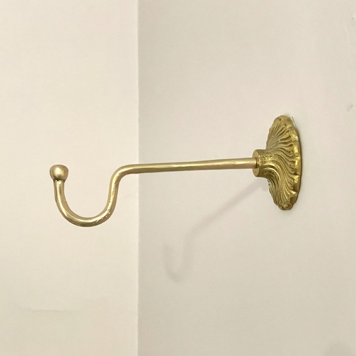 Planter Hanger - Minimalist Plant bracket - Brass Wall hook - Wall decor - wall rack - vintage style gold color