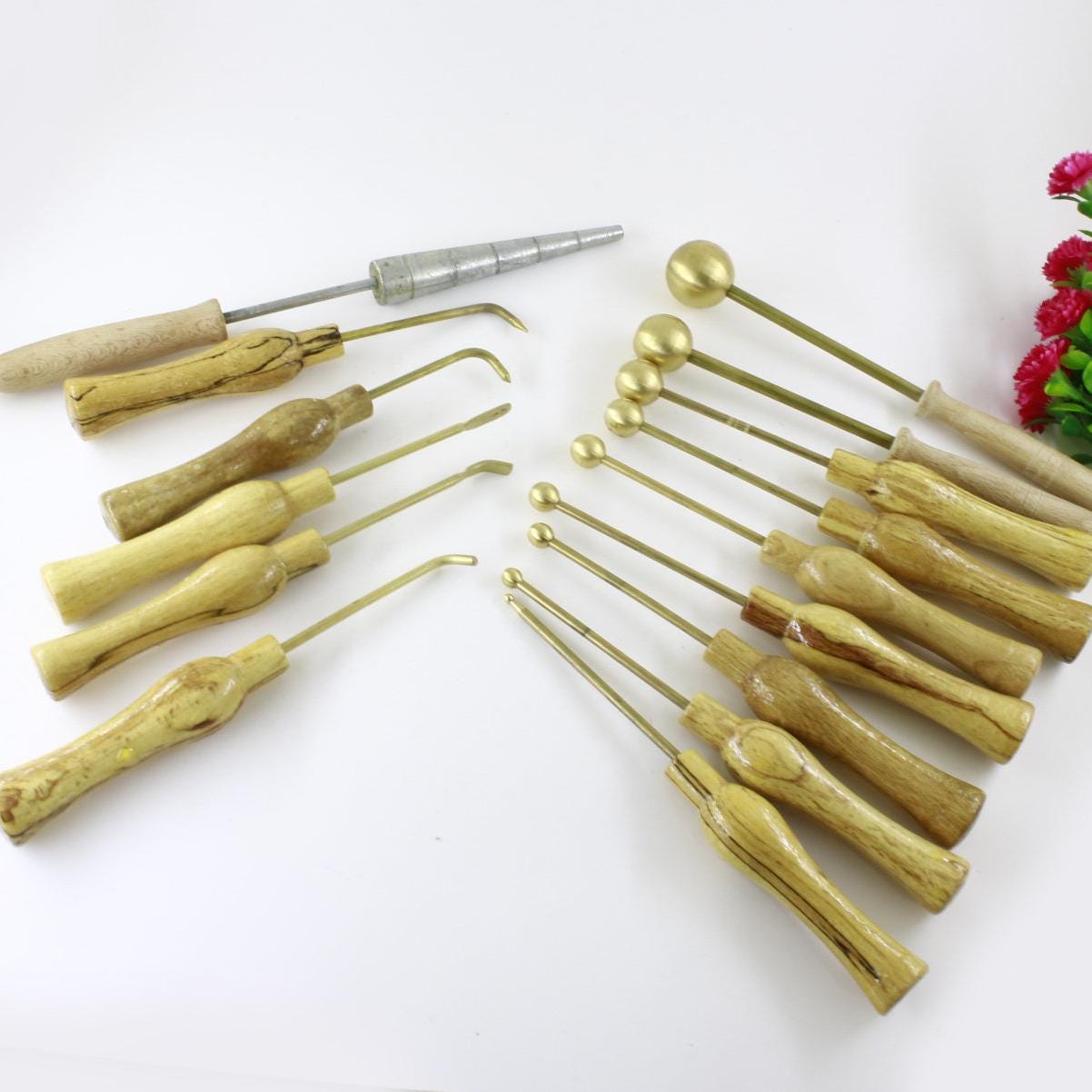 flower making tools.