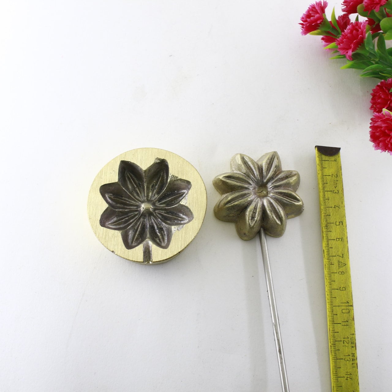 Millinery Flower making tool Flower making iron Mould  Leaf - Petal Mould silk - 5.5cm